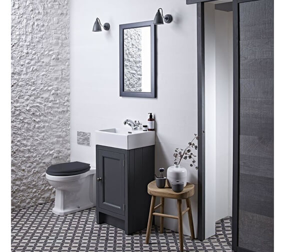 Roper Rhodes Hampton Painted Soft Close Toilet Seat DC4005.